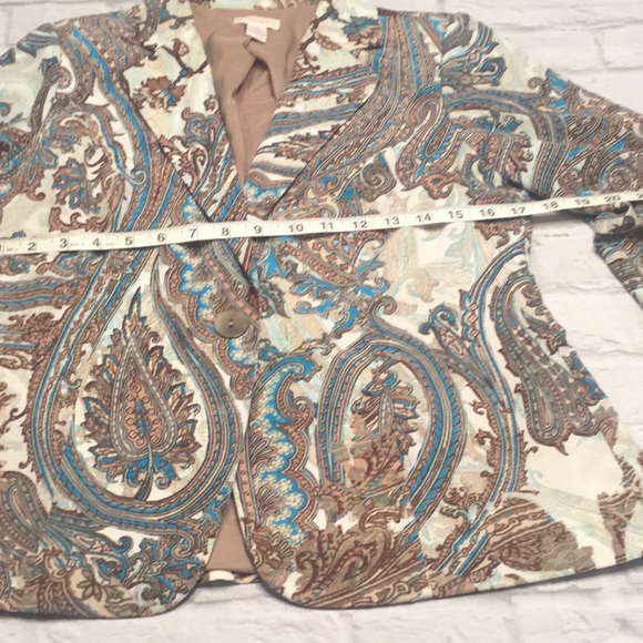 Paisley Coat 🧥 - Picture 3 of 8